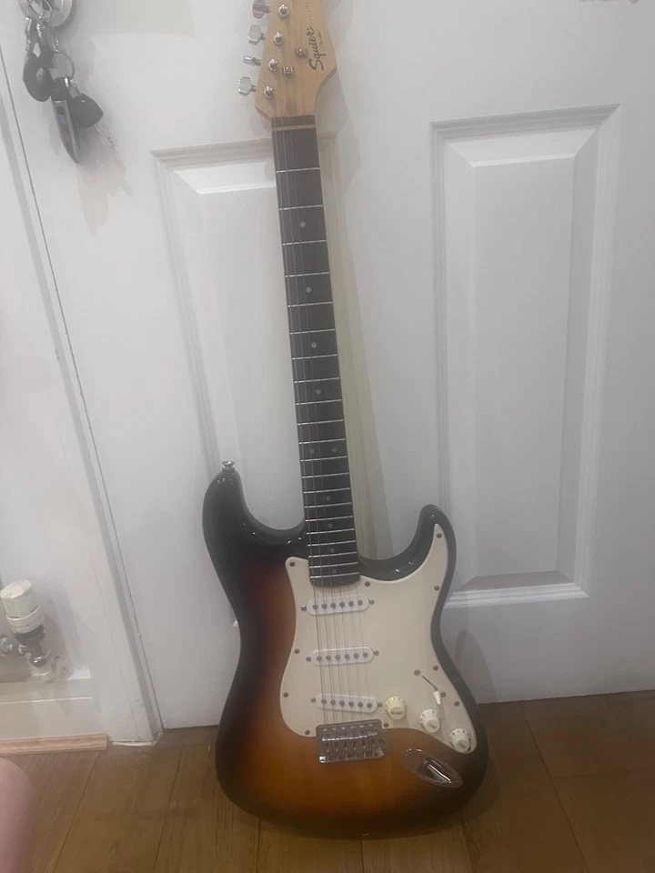 Fender Player Stratocaster Electric Guitar, Maple Fingerboard - 3 Color Sunburst, photo 1 of 5