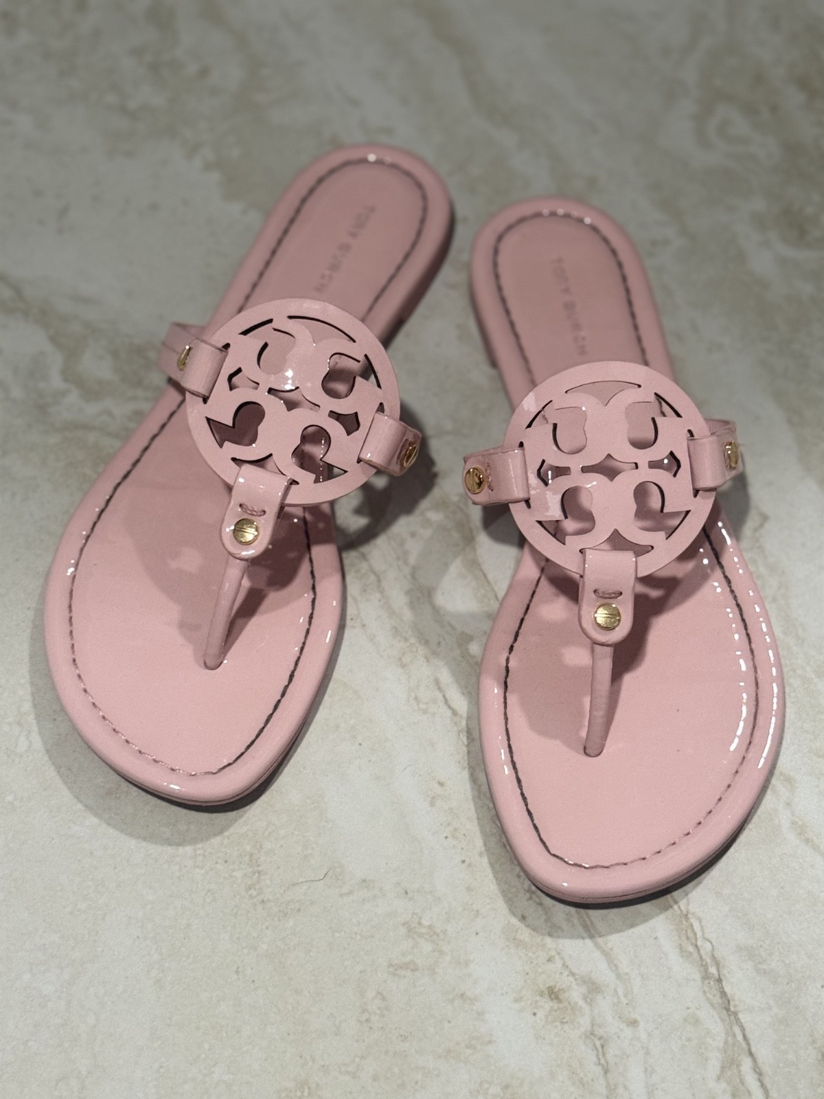 Tory Burch Thong Sandals Glossy Pink/Petunia in Size 8M US