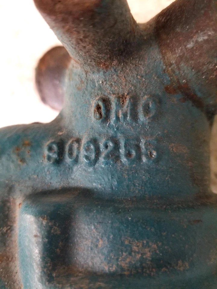 OMC Thermostat Housing 909255 908728 - Image 3 of 4