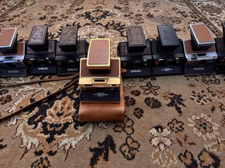 8 polaroids sx70
