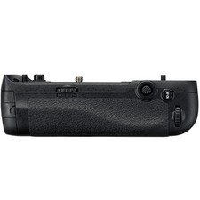 1 MB-D17 Camera Vertical Battery Grip For Nikon D500 Digital SLR Replacement