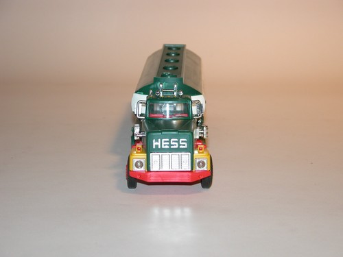 Cisterna de fuel oil Hess 1977 como nueva en caja  - Imagen 3 de 4