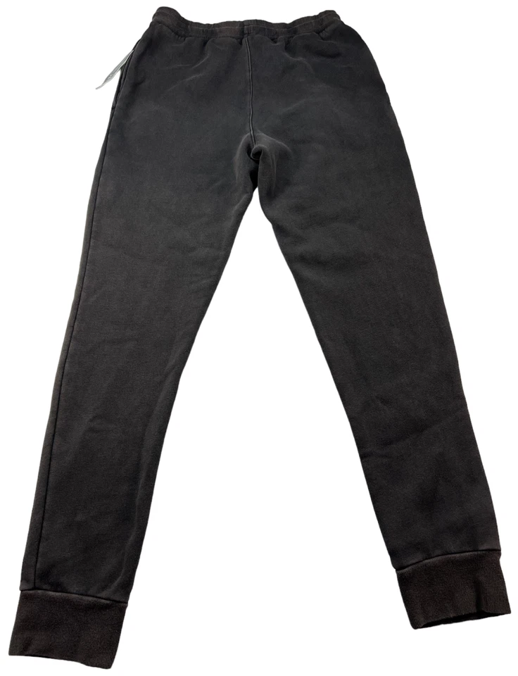 Calça de Moletom Masculina International Concepts Tamanho XS Preta Lavada Perna Cônica Nova Puxada - Imagem 2 de 4