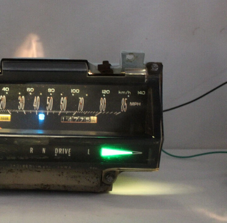 1977-79 CADILLAC DEVILLE SEVILLEFLEETWOOD 85 МИЛЬ/Ч ПРИБОРНАЯ ПАНЕЛЬ/СПИДОМЕТР - Изображение 3 из 4