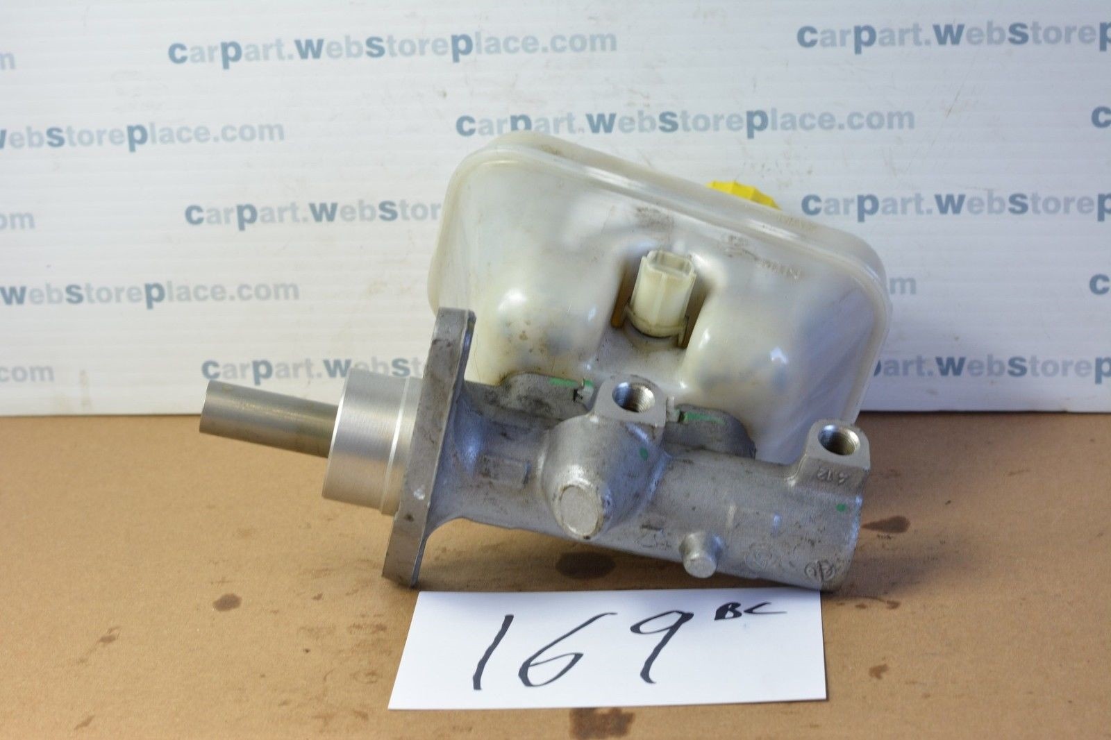 13 - 15 DODGE CHARGER 3.6L, AUTO, RWD Used Master Brake Cylinder # 169-BC