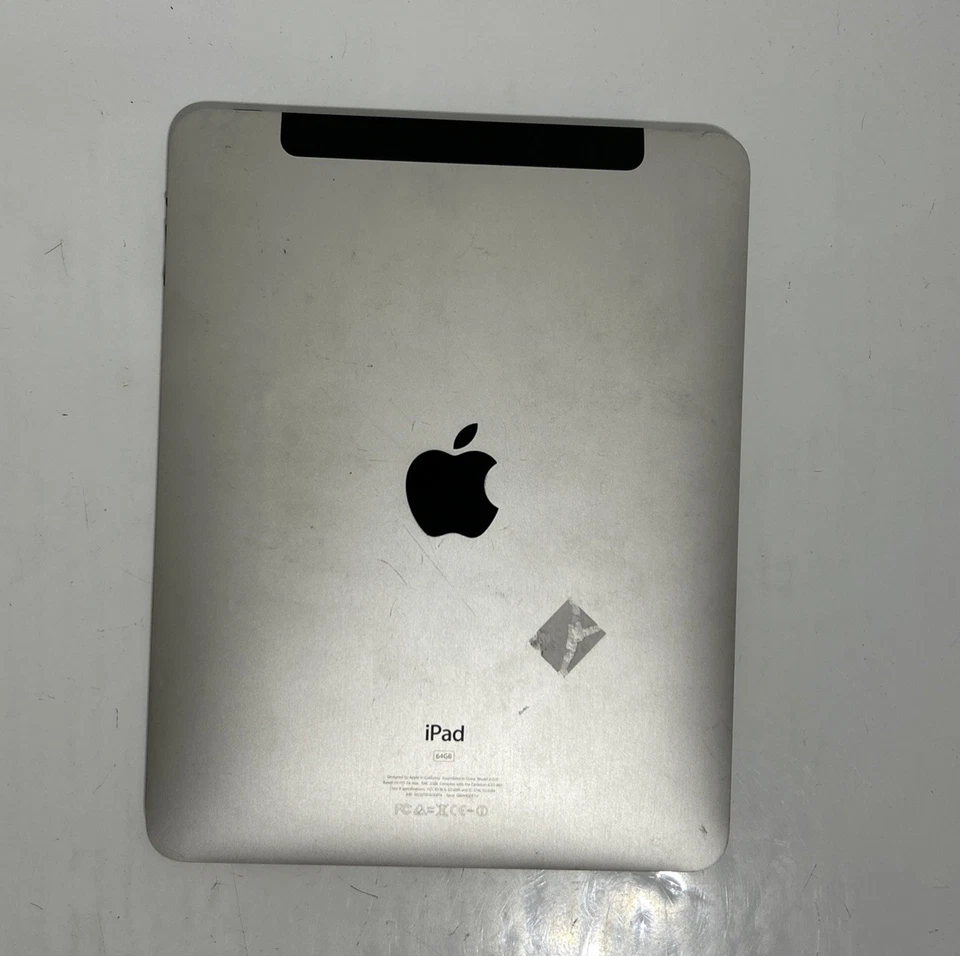 Apple iPad (1st Generation) A1337 64 GB - **For Parts Not Working** - Silver - Image 3 of 4