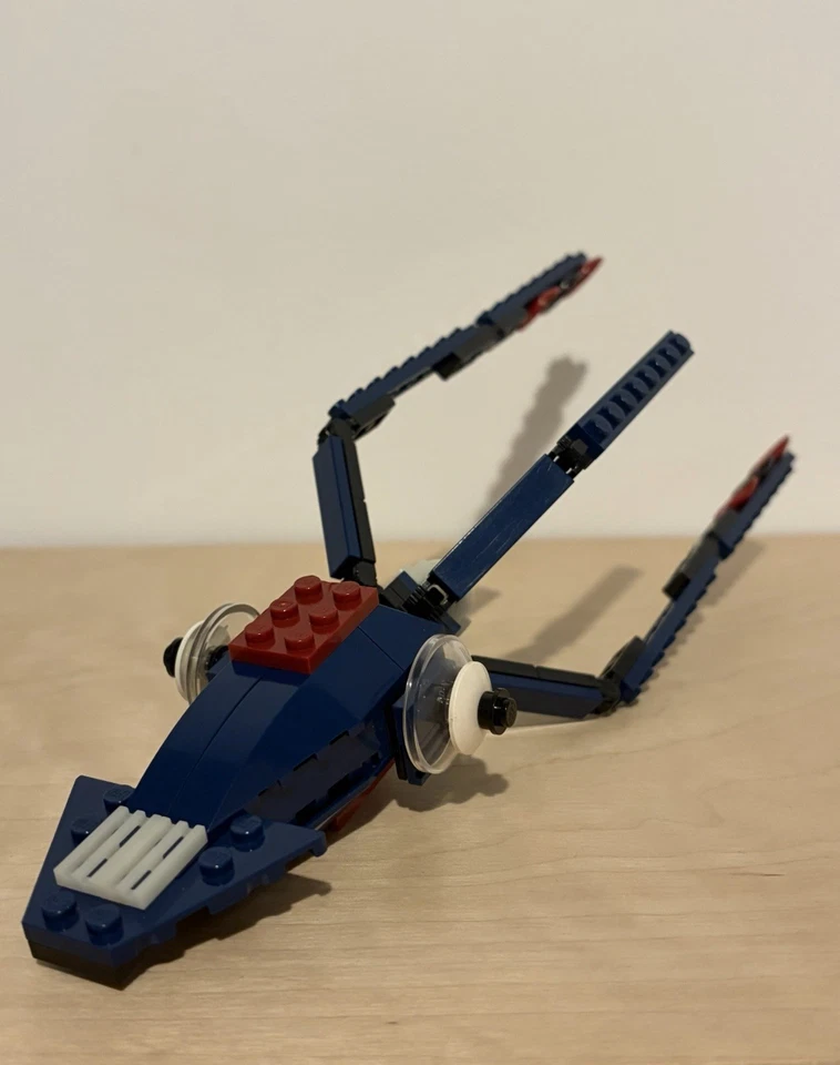 LEGO Creator 4506 Deep Sea Predators, photo 4 of 5