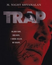 M NIGHT SHYAMALAN signed autograph 20x25cm TRAP in person autograph COA
