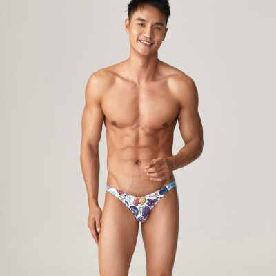 Seobean Men's Cute Little Briefs Cartoon Polyester Low-rise Printed Underwear