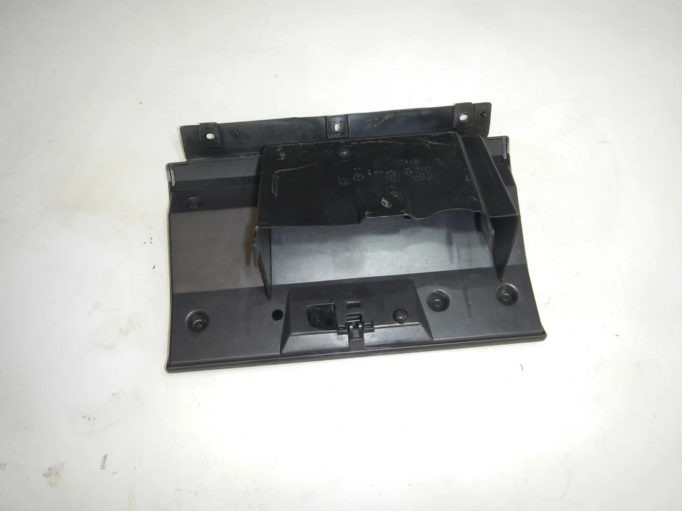 Перчаточный ящик в сборе защелка для приборной панели Jeep Cherokee XJ 97-01 агат темно-серый - Изображение 2 из 3