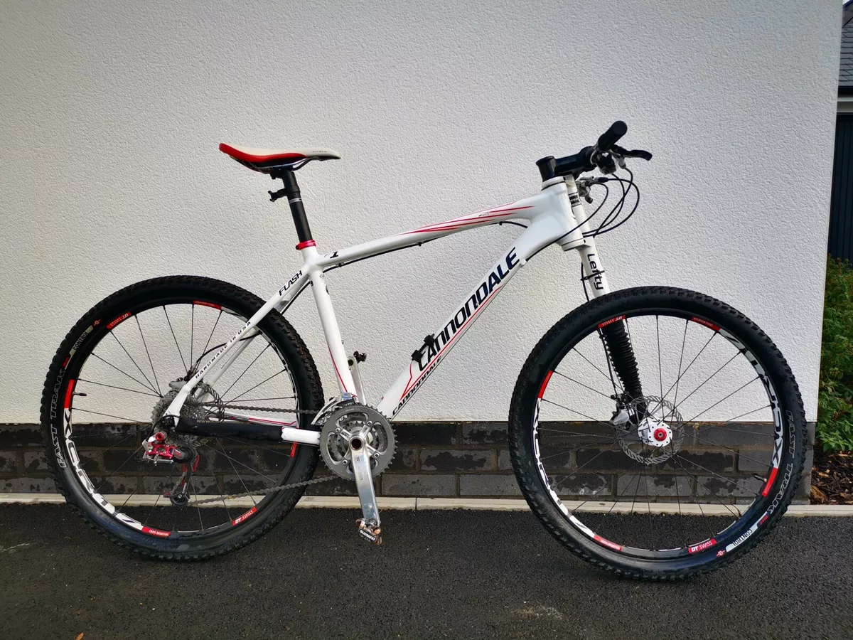 Cannondale hotsell flash 26