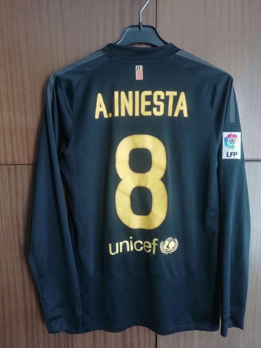 Barcelona Iniesta Away 2011 2012 Nike Shirt Jersey S
