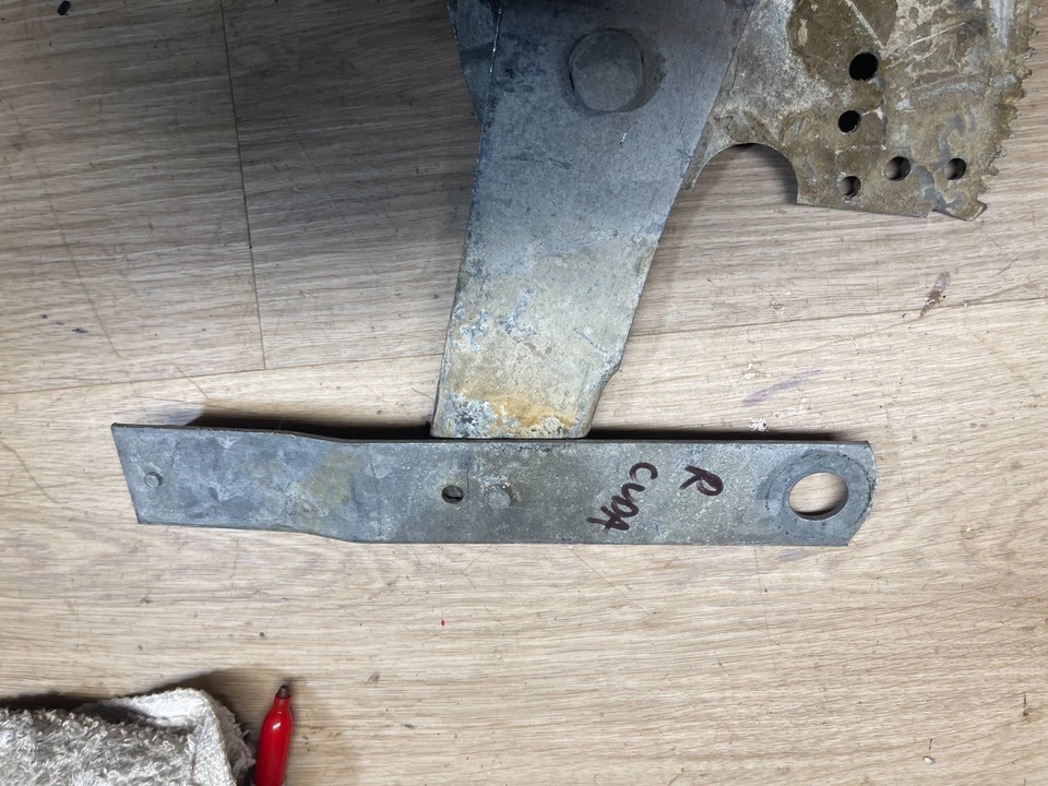 Cuda Barracuda 1971 regulador ventana trasera derecha probado operador muy suave 72 Foto 4 de 4