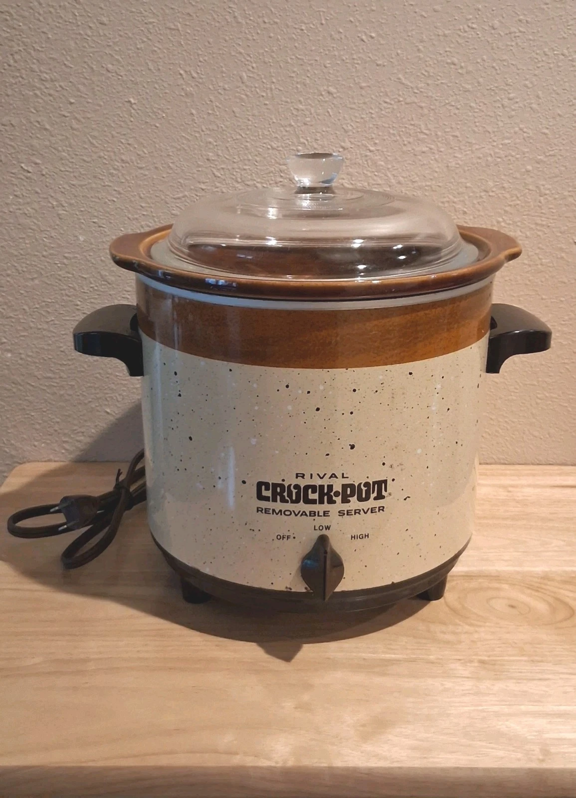 VINTAGE! Rival 3150 Crock Pot Slow Cooker, Removable Stoneware, 3.5 qt 70's 80's