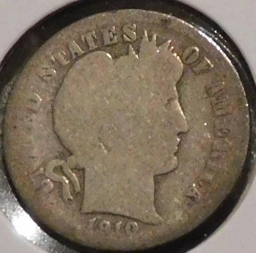 Silver Dime - Barber - 1910-D (Worn.  Album toned with reverse striping.)