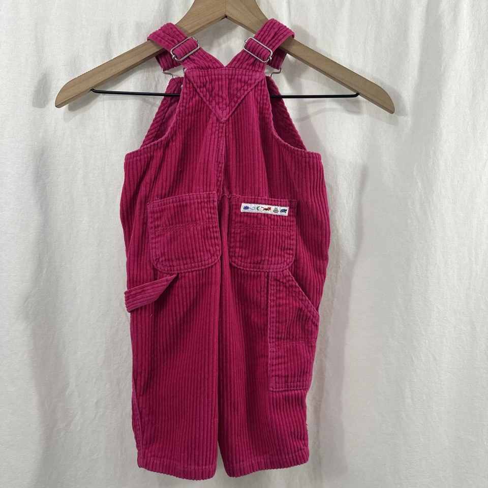 Mono de pana rosa Baby Gap Hot niñas talla M 6-12 meses botón a presión Foto 2 de 4