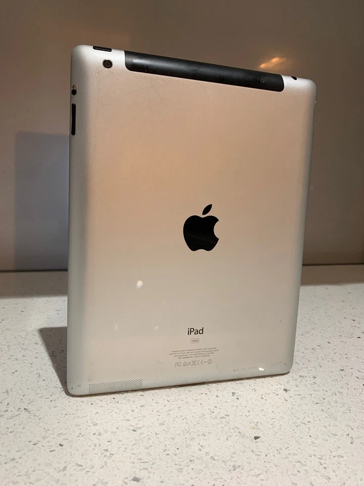 Apple iPad 3, 32GB WiFi + Cellular A1396, 9.7in - Black, (AU Stock) /So - Image 2 of 4