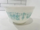 Pyrex Amish Butterprint Mixing Bowl #401 Vintage Turquoise & White 1 1/2 Pt “A”