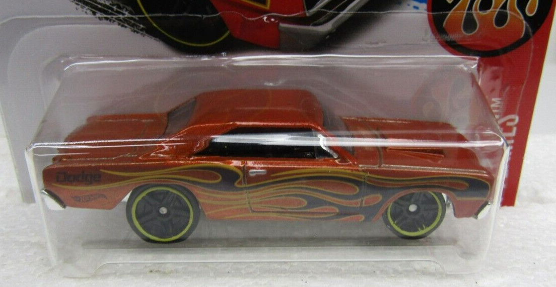 Hot Wheels 2017 '68 Dodge Dart #249/365