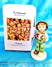 LOST STOCKING - Goebel Hummel #752 c. 1985 in Original Box