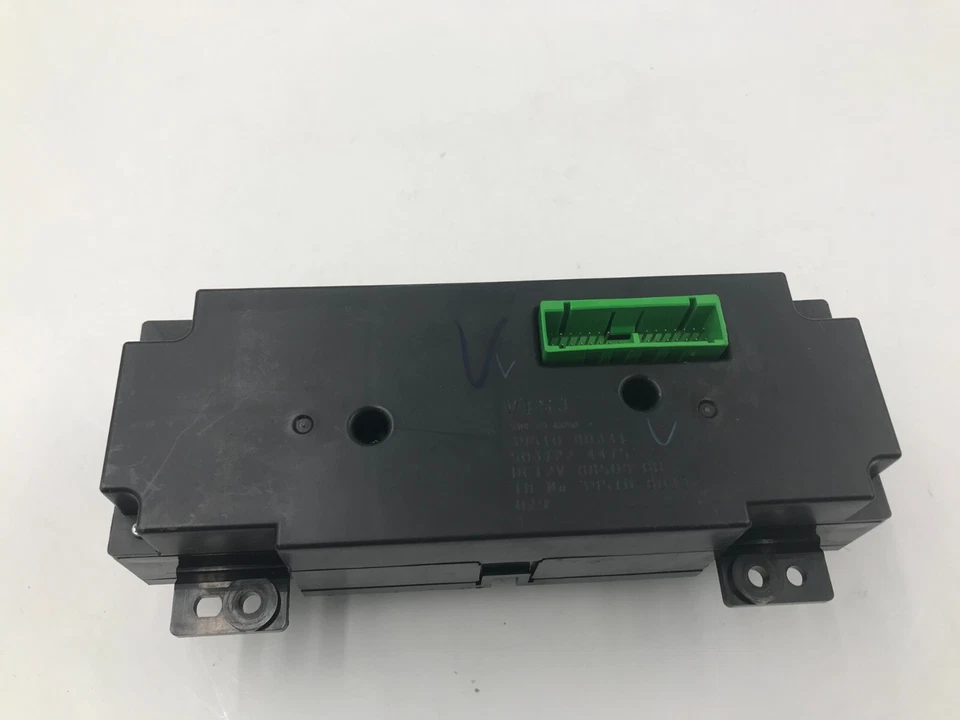 Unidad de control de clima de calefacción de aire acondicionado Suzuki SX4 2007-2013 OEM B04B19042 Foto 4 de 4