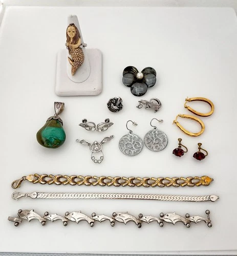 Vintage Sterling Silver Jewelry Lot 13 Pieces Ring, Bracelets, Earrings, Brooch