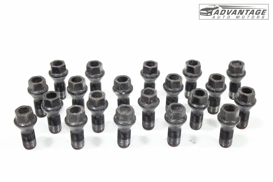 Juego de 20 pernos de tuerca de llanta delantera o trasera Alfa Romeo Stelvio 2017-2023 OEM Foto 2 de 4