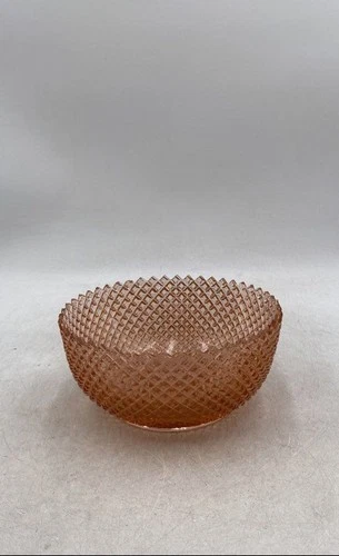 Pink Depression Glass Diamond Pattern Round Shape Large Serving bowl
