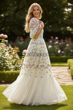 Mac Duggal Modest Black Floral Embroidered Long Sleeve Gown Size 14 Maxi Dress