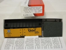 InterMountain/LONGS 41106-03:  ATSF  RR-27 Reefer  "CHIEF" #34913  NIB
