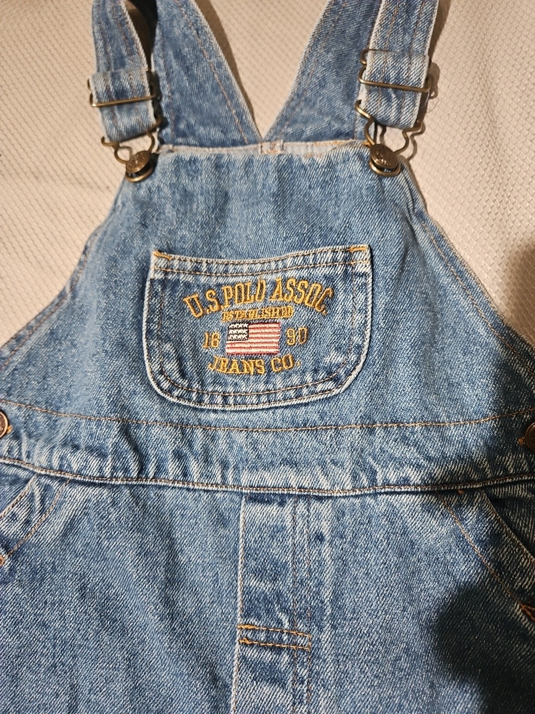 Picture 3 of 17