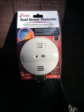Kidde Smoke Alarm - Dual Sensor - Detects Flaming and Smoldering Fires 