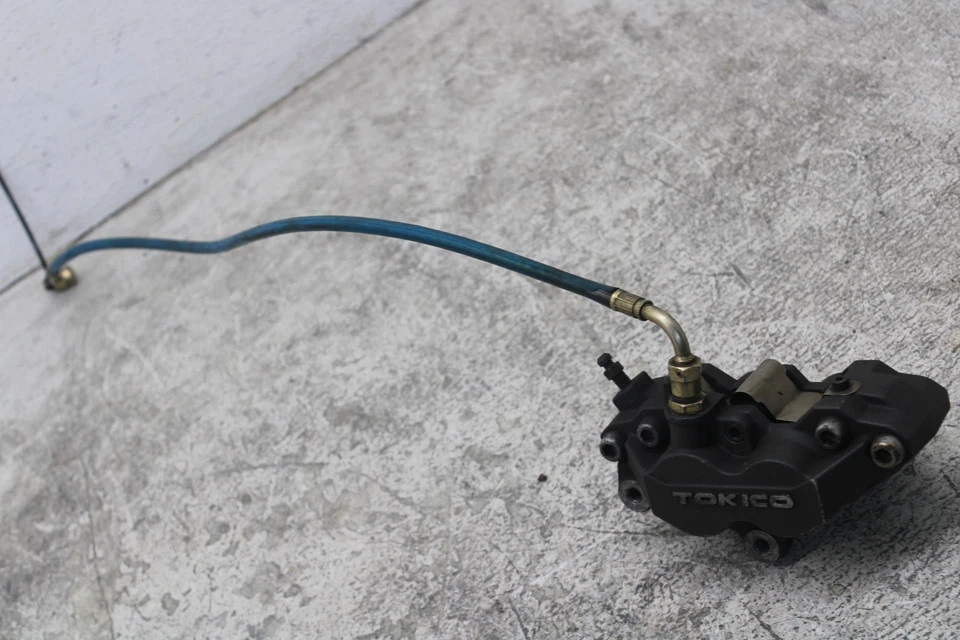 03 04 SUZUKI GSXR1000 GSXR 1000 OEM RIGHT FRONT BRAKE CALIPER  L17 - Image 3 of 4