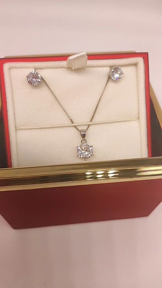 Scatola  rotante con rosa eterna con  Orecchini E Collana Punto Luce  In Argento - Immagine 2 di 4