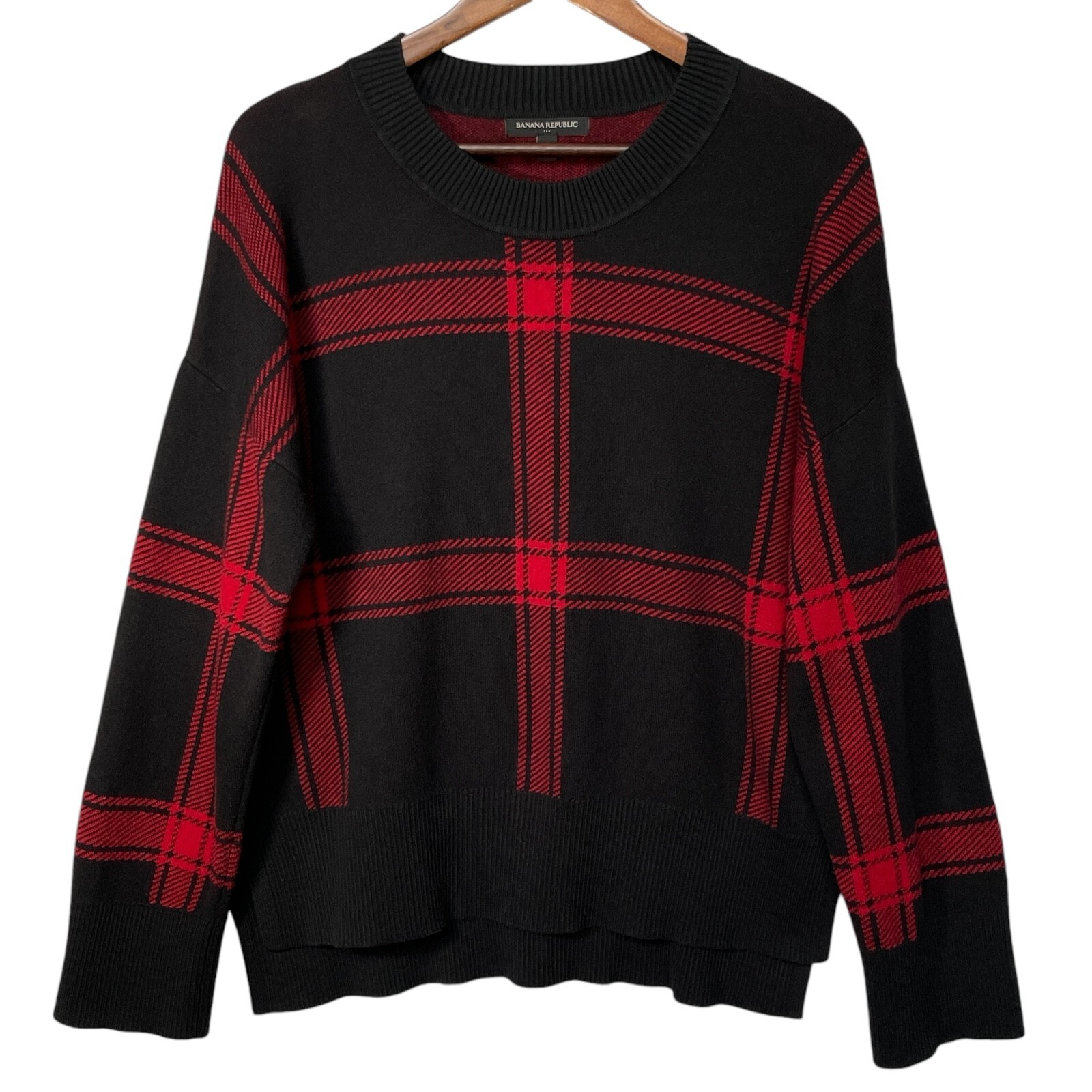 Banana Republic Womens Black Red Plaid Pullover Sweater Size L Crew Neck Slit Detail