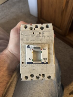Allen-Bradley 140G-G3C3-D10 3-Pole 100A Molded Case Circuit Breaker