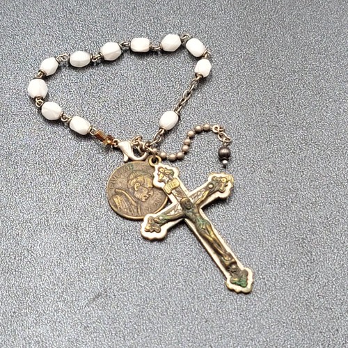 Vintage Pont Max Pius XII Crucifix Rosary Bracelet Car Hanger White Bead
