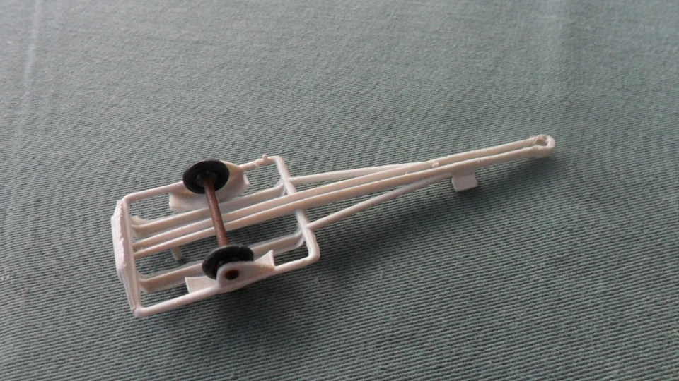 JOUET ANCIEN MINIATURE NOREV PLASTIQUE REMORQUE BATEAU PORTAFLOT BLANCHE BE - Photo 2/2