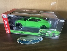 Autoworld 118 2017 Chevrolet Nickey Camaro Ss 1le Diecast Model Green Amm1276
