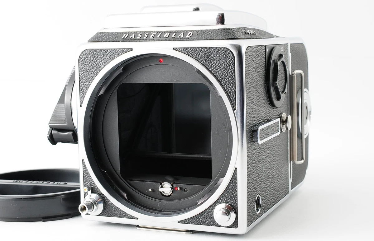 Appareil Photo Hasselblad 500 C/M – Avec Flash Luminax 3 Et Sacoche