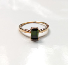 9ct Yellow Gold Green Diopside Ring Size R 1/2 Hallmarked 375 Solitaire 1.8g