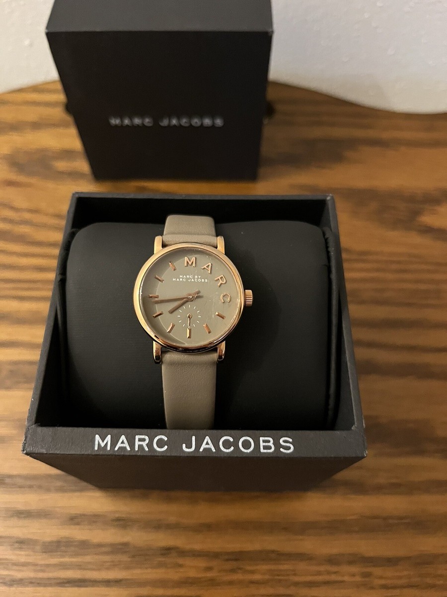 Marc By Marc Jacobs MBM1318 Baker Grey Dial Gravel Gray  display picture 1