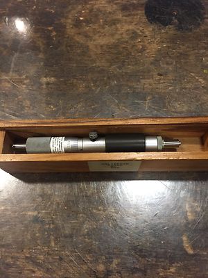 MITUTOYO 133-187.  6 - 7 '' INSIDE MICROMETER .001 ''