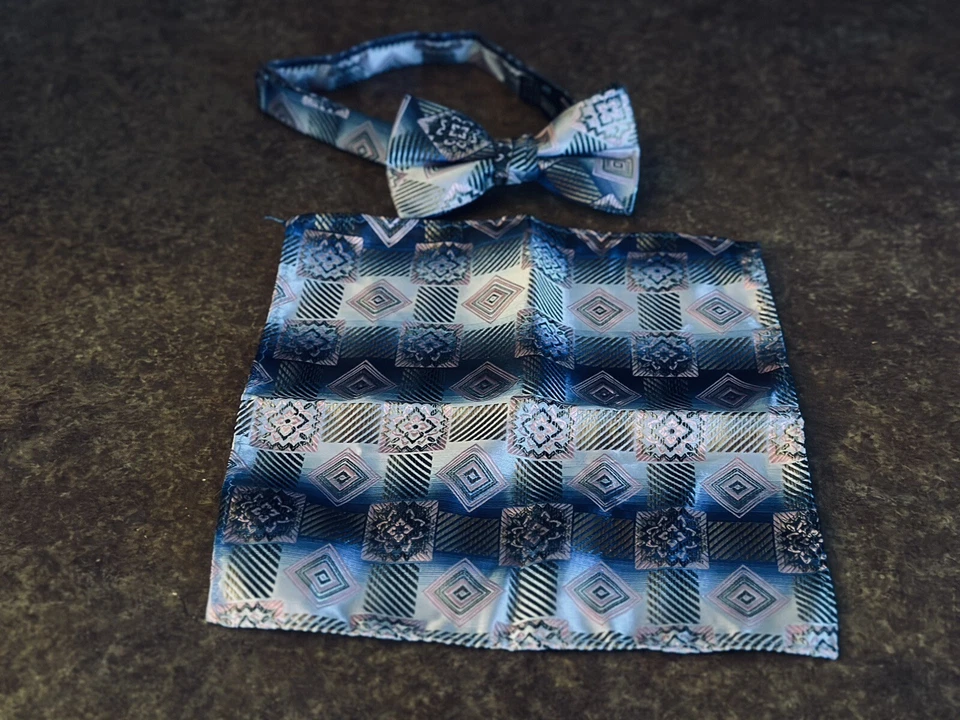 Stacy Adams Men’s Microfiber Bow Tie And Pocket Square Set -  Blue And Pink - Image 4 of 4