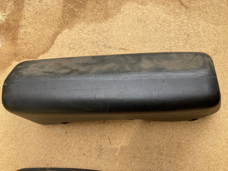 Chevy LUV 1972 camioneta guantera inserción y anillo de ajuste, Chevrolet Luv, fabricante de equipos originales. Foto 4 de 4