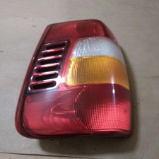 Passenger Side Tail Light Lamp Fits 1999 - 2004 Jeep Grand Cherokee Oem