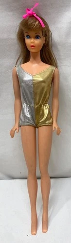 Vintage Barbie Mattel #1190 Brunette Standard Straight Leg Barbie Doll