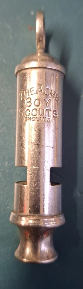 Vintge ACME boy Scouts metal whistle. Made In England. - Image 3 of 3