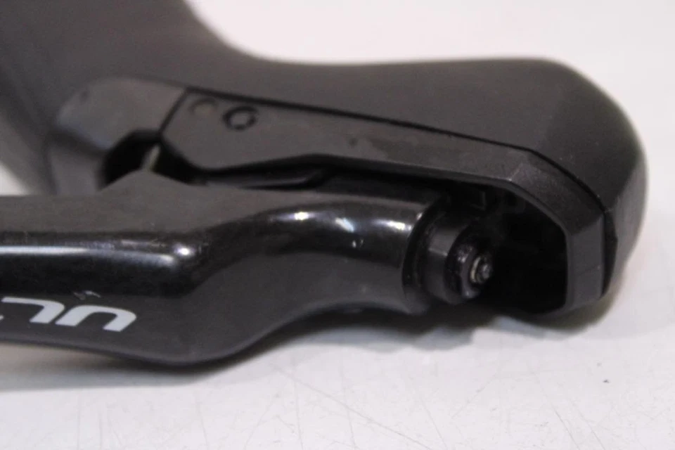 Shimano Ultegra ST-R8020 2S Shifters Right Only Road Bike Hydraulic - Image 2 of 4