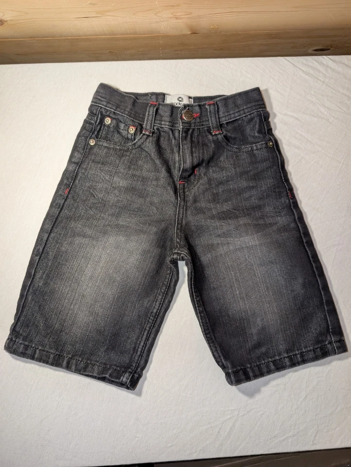 Shorts masculinos Akademiks tamanho 7 - Imagem 2 de 3